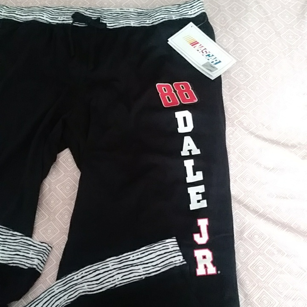Brand New with Tag Dale Jr. Nascar Capris for her XL